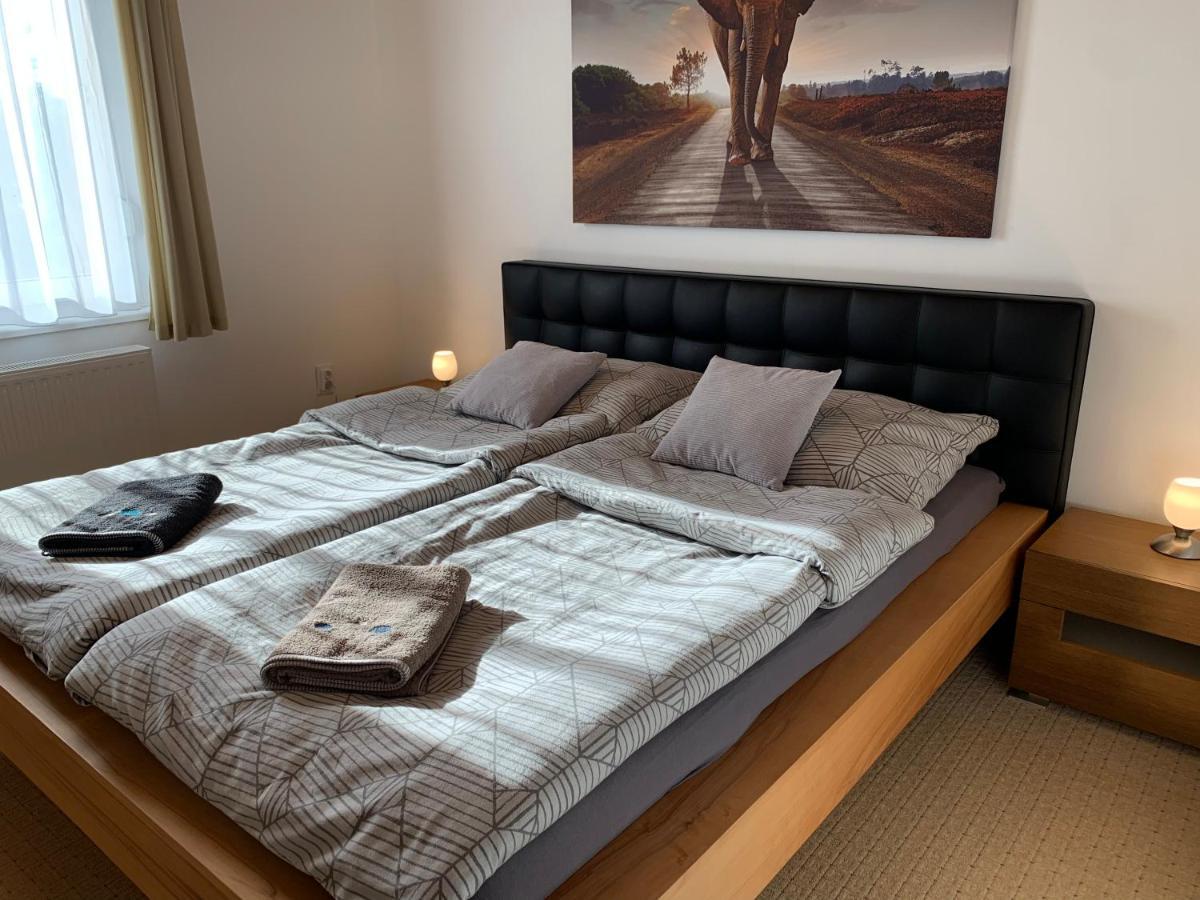 Apartman Tinasol Mosonmagyaróvár Exteriér fotografie
