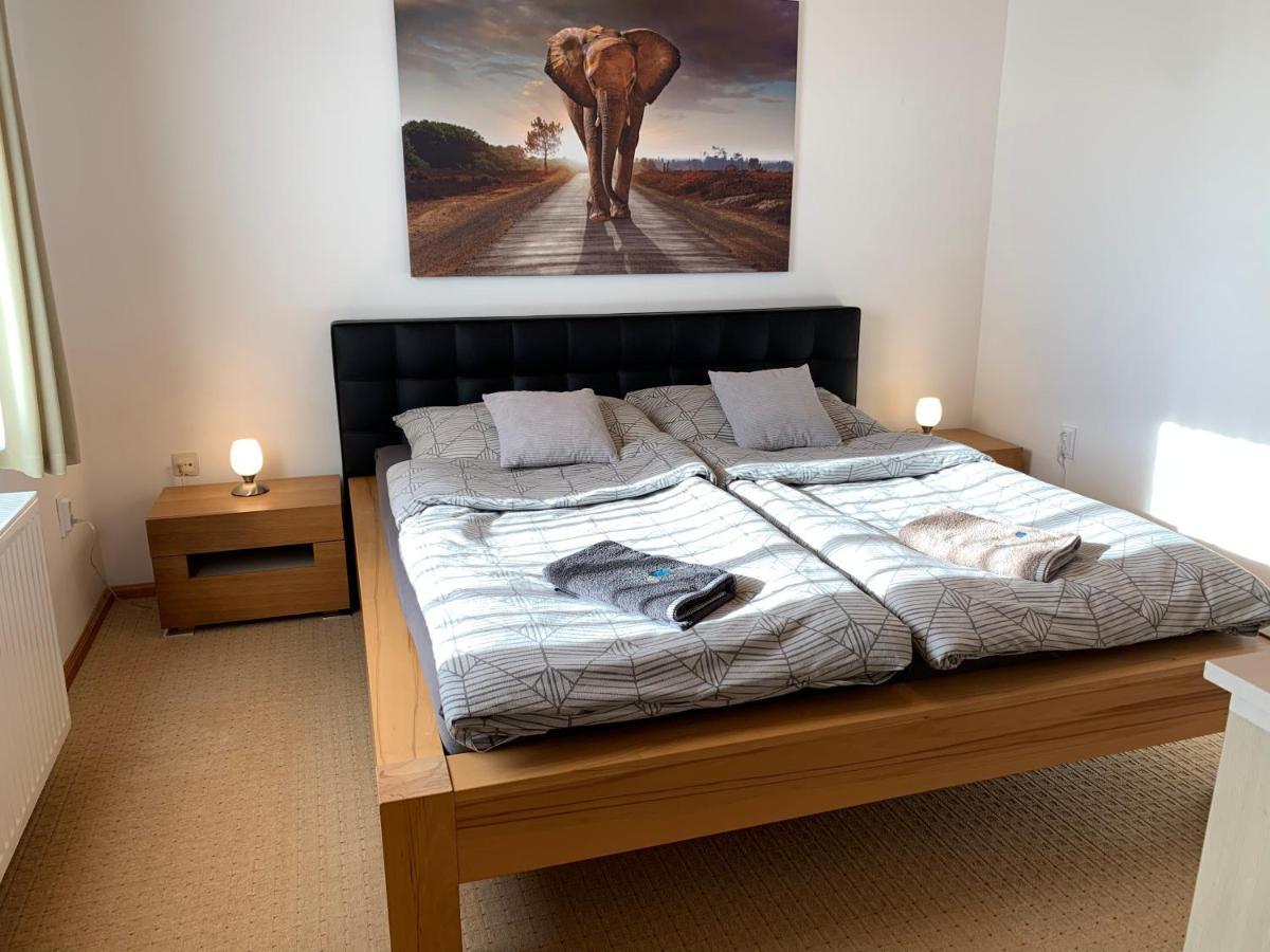 Apartman Tinasol Mosonmagyaróvár Exteriér fotografie
