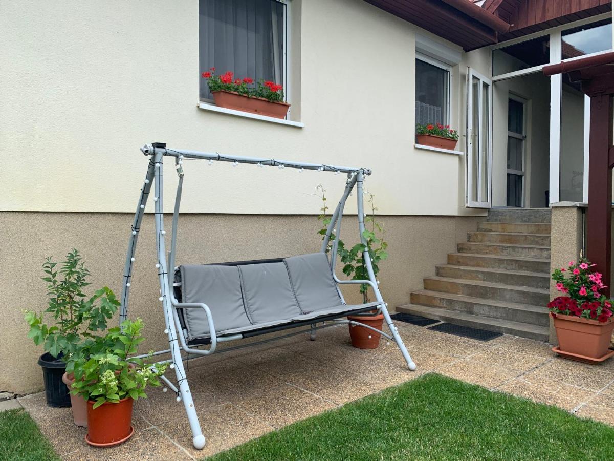 Apartman Tinasol Mosonmagyaróvár Exteriér fotografie