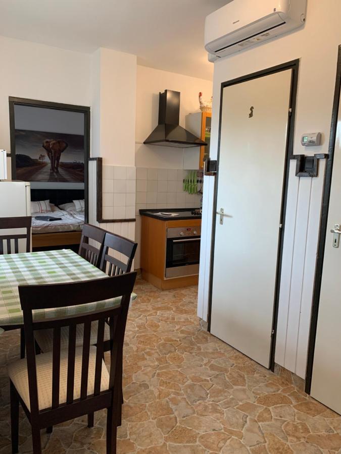 Apartman Tinasol Mosonmagyaróvár Exteriér fotografie